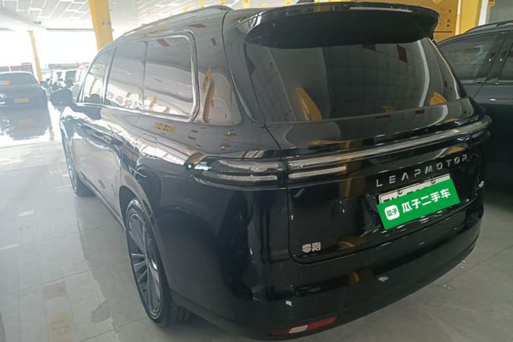 Used Leapmotor C16 2026 Extended-Range 280 LiDAR Zhizun Edition 6 Seats Rear Left 45 Deg