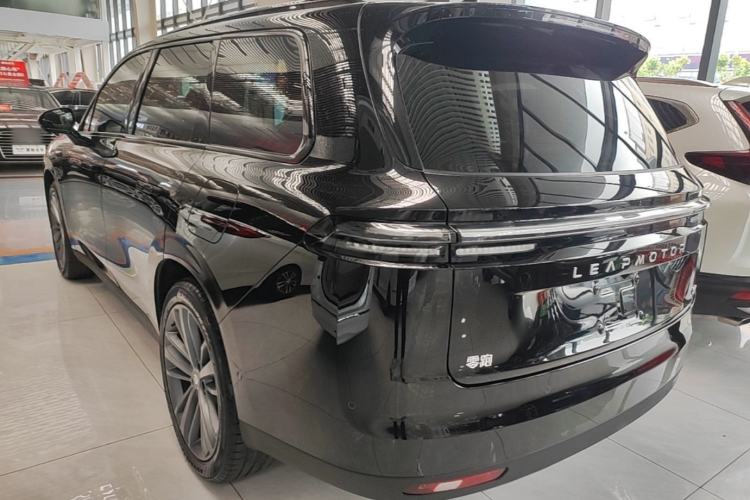 Used Leapmotor C16 2026 Extended-Range 280 LiDAR Zhizun Edition 6 Seats Rear Left 45 Deg