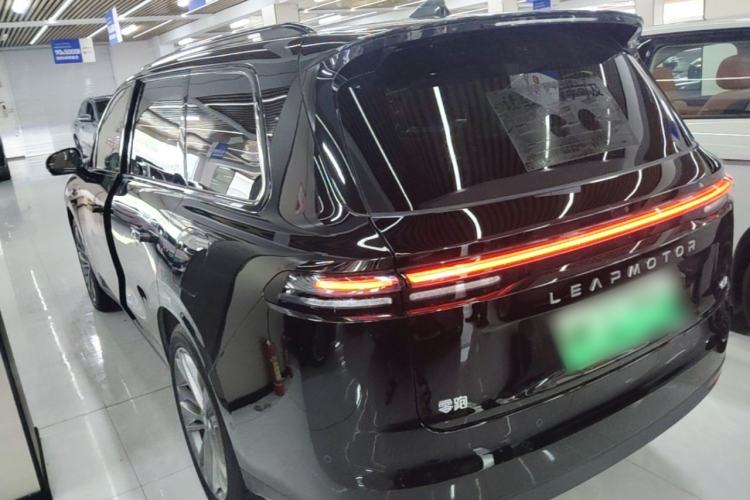 Used Leapmotor C16 2026 All-Electric 630 LiDAR Zhizun Edition 6 Seats Rear Left 45 Deg