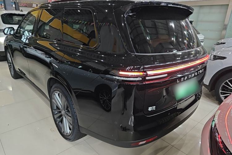 Used Leapmotor C16 2026 Extended-Range 280 LiDAR Zhizun Edition 6 Seats Rear Left 45 Deg