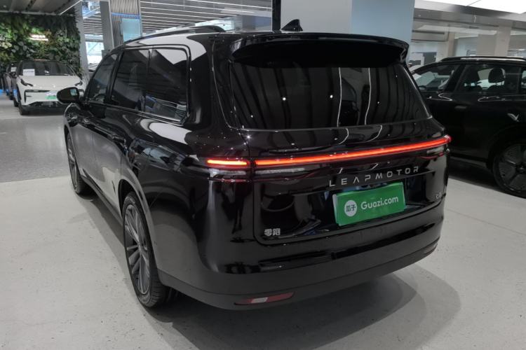 Used Leapmotor C16 2026 Extended-Range 280 LiDAR Zhizun Edition 6 Seats Rear Left 45 Deg