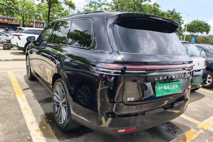 Used Leapmotor C16 2026 Extended-Range 280 LiDAR Zhizun Edition 6 Seats Rear Left 45 Deg