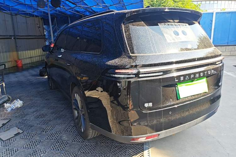 Used Leapmotor C16 2026 All-Electric 630 LiDAR Zhizun Edition 6 Seats Rear Left 45 Deg