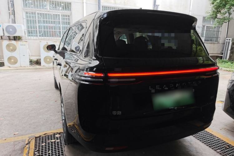 Used Leapmotor C16 2026 Extended-Range 280 LiDAR Zhizun Edition 6 Seats Rear Left 45 Deg