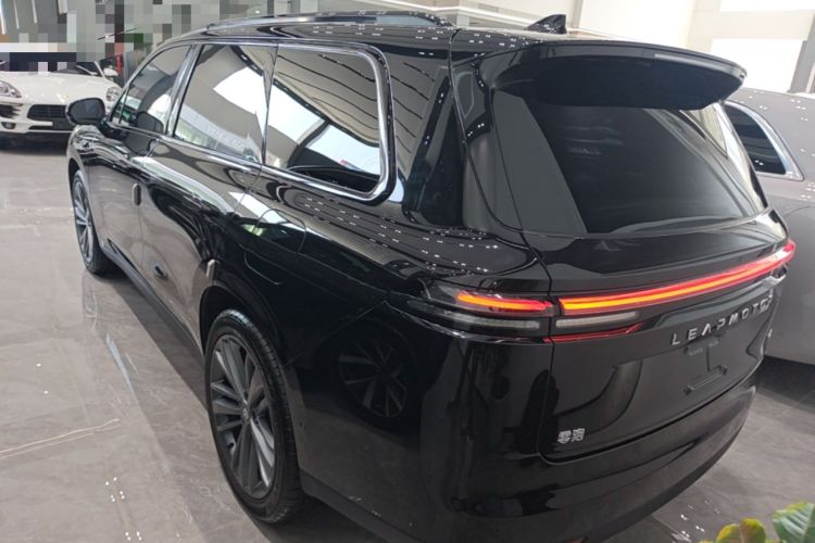 Used Leapmotor C16 2026 Extended-Range 280 LiDAR Zhizun Edition 6 Seats Rear Left 45 Deg