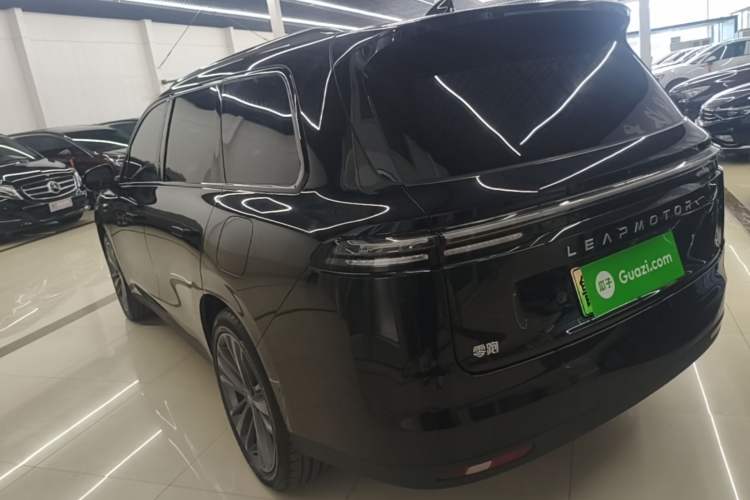 Used Leapmotor C16 2026 Extended-Range 280 LiDAR Zhizun Edition 6 Seats Rear Left 45 Deg