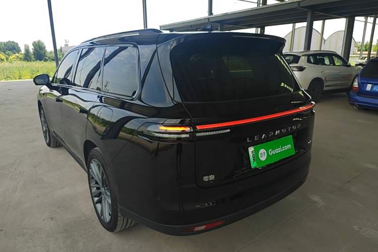 Used Leapmotor C16 2026 Extended-Range 280 LiDAR Zhizun Edition 6 Seats Rear Left 45 Deg