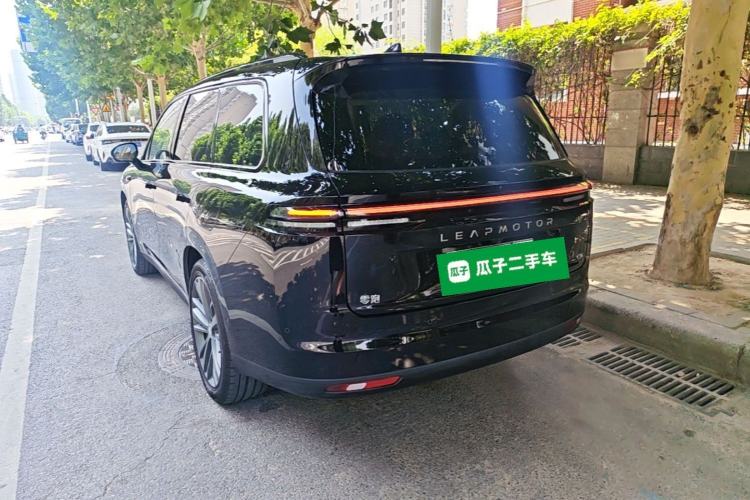 Used Leapmotor C16 2026 Extended-Range 280 LiDAR Zhizun Edition 6 Seats Rear Left 45 Deg