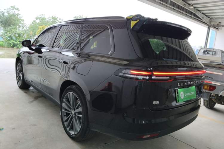 Used Leapmotor C16 2026 Extended-Range 280 LiDAR Zhizun Edition 6 Seats Rear Left 45 Deg