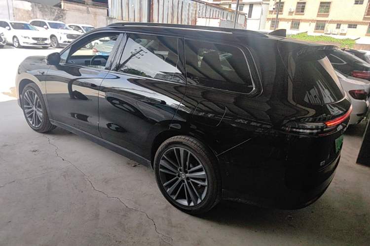 Used Leapmotor C16 2026 Extended-Range 280 LiDAR Zhizun Edition 6 Seats Rear Left 45 Deg