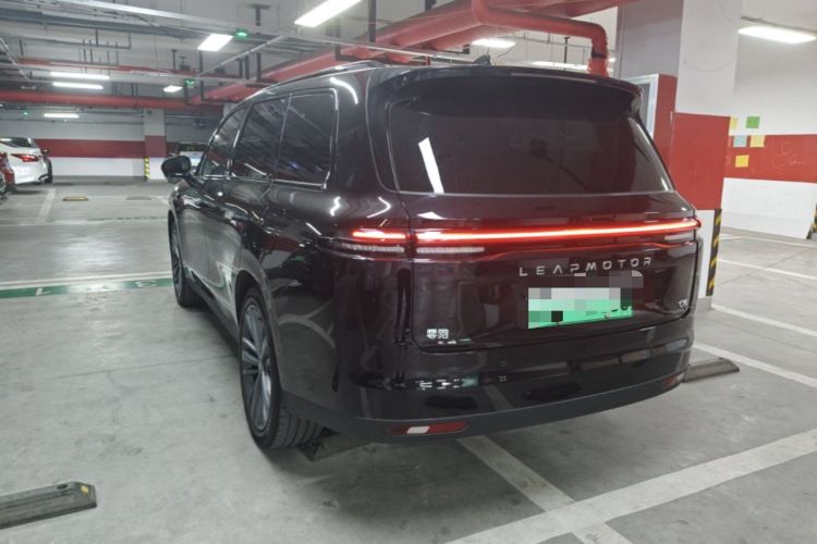 Used Leapmotor C16 2026 All-Electric 630 LiDAR Zhizun Edition 6 Seats Rear Left 45 Deg