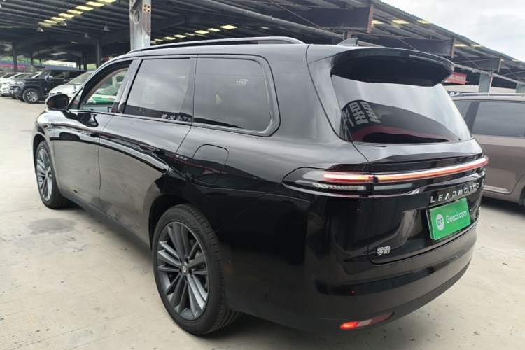 Used Leapmotor C16 2026 Extended-Range 280 LiDAR Zhizun Edition 6 Seats Rear Left 45 Deg