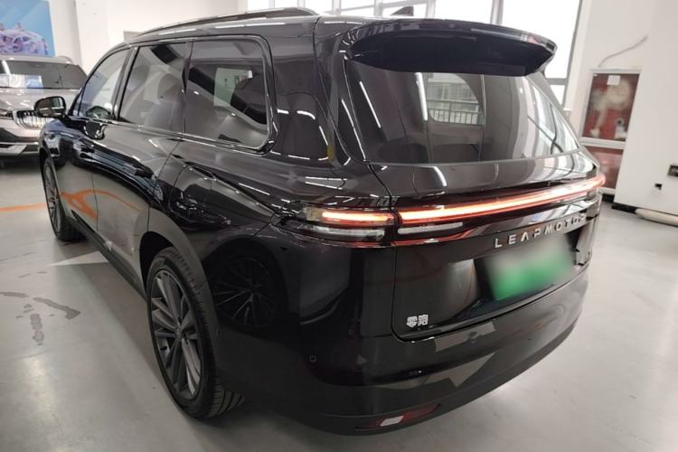 Used Leapmotor C16 2026 Extended-Range 280 LiDAR Zhizun Edition 6 Seats Rear Left 45 Deg