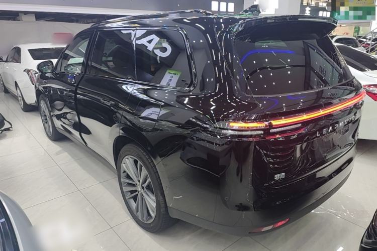Used Leapmotor C16 2026 Extended-Range 280 LiDAR Zhizun Edition 6 Seats Rear Left 45 Deg