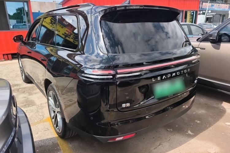 Used Leapmotor C16 2026 Extended-Range 280 LiDAR Zhizun Edition 6 Seats Rear Left 45 Deg
