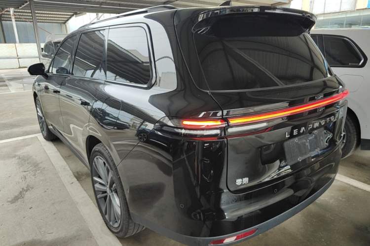 Used Leapmotor C16 2026 Extended-Range 280 LiDAR Zhizun Edition 6 Seats Rear Left 45 Deg