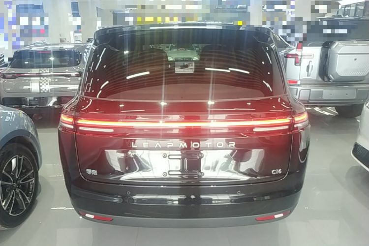 Used Leapmotor C16 2026 All-Electric 630 LiDAR Zhizun Edition 6 Seats Rear