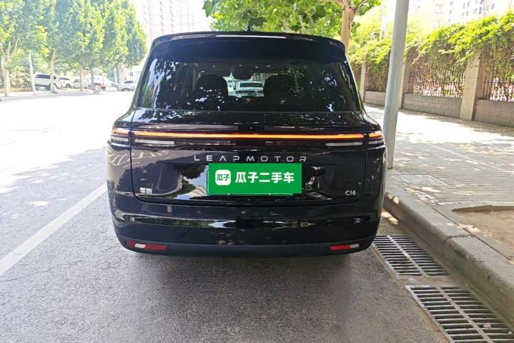 Used Leapmotor C16 2026 Extended-Range 280 LiDAR Zhizun Edition 6 Seats Rear