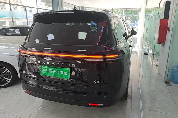 Used Leapmotor C16 2026 Extended-Range 280 LiDAR Zhizun Edition 6 Seats Rear Right 45 Deg