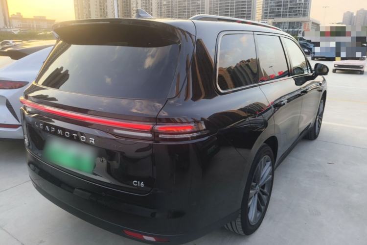 Used Leapmotor C16 2026 Extended-Range 280 LiDAR Zhizun Edition 6 Seats Rear Right 45 Deg