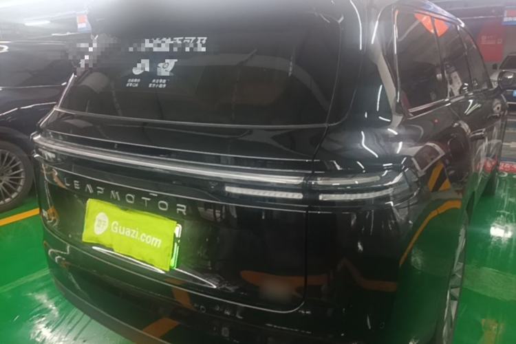 Used Leapmotor C16 2026 Extended-Range 280 LiDAR Zhizun Edition 6 Seats Rear Right 45 Deg