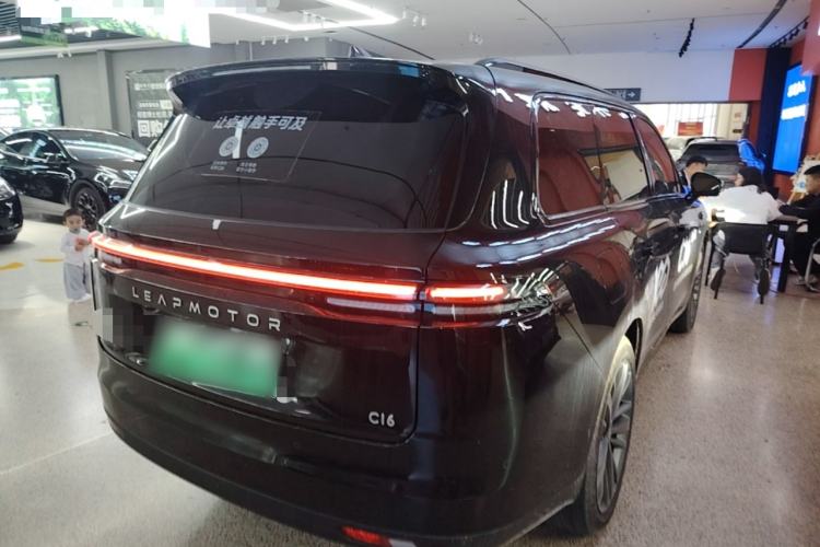 Used Leapmotor C16 2026 Extended-Range 280 LiDAR Zhizun Edition 6 Seats Rear Right 45 Deg