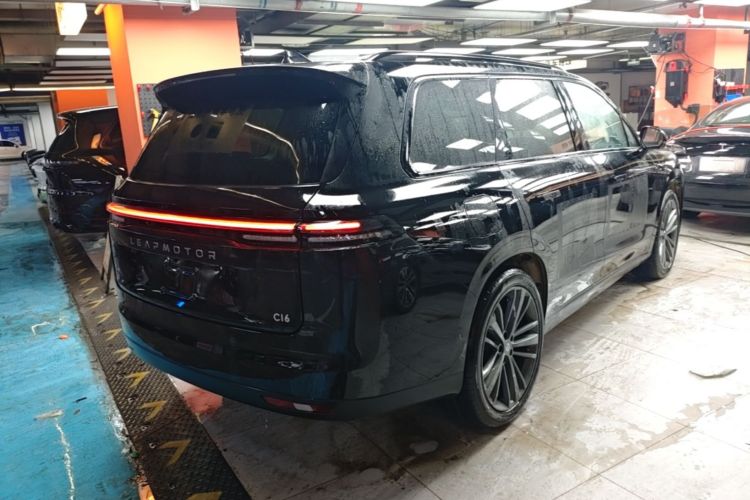Used Leapmotor C16 2026 Extended-Range 280 LiDAR Zhizun Edition 6 Seats Rear Right 45 Deg