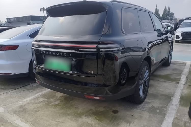 Used Leapmotor C16 2026 Extended-Range 280 LiDAR Zhizun Edition 6 Seats Rear Right 45 Deg
