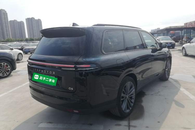 Used Leapmotor C16 2026 Extended-Range 280 LiDAR Zhizun Edition 6 Seats Rear Right 45 Deg