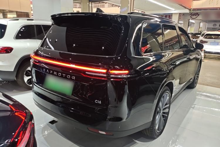 Used Leapmotor C16 2026 Extended-Range 280 LiDAR Zhizun Edition 6 Seats Rear Right 45 Deg