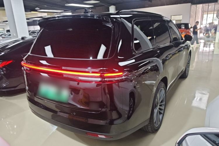 Used Leapmotor C16 2026 Extended-Range 280 LiDAR Zhizun Edition 6 Seats Rear Right 45 Deg