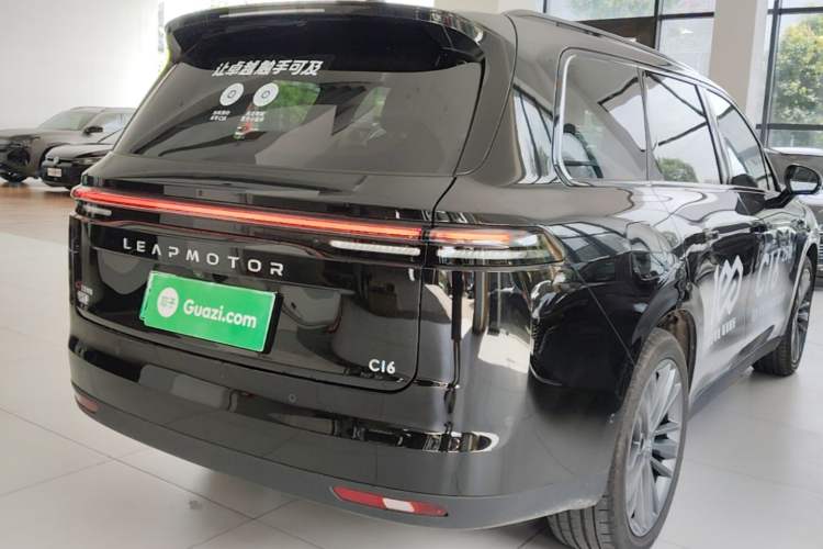 Used Leapmotor C16 2026 Extended-Range 280 LiDAR Zhizun Edition 6 Seats Rear Right 45 Deg