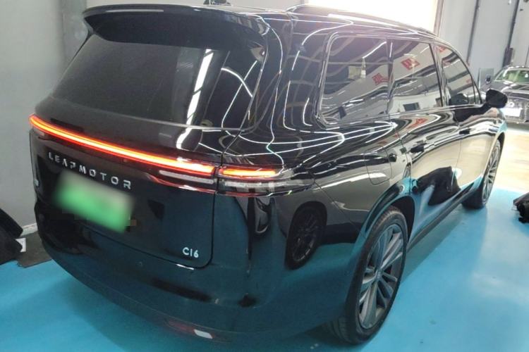 Used Leapmotor C16 2026 Extended-Range 280 LiDAR Zhizun Edition 6 Seats Rear Right 45 Deg