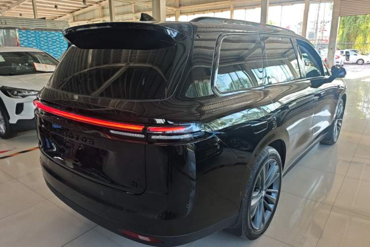 Used Leapmotor C16 2026 Extended-Range 280 LiDAR Zhizun Edition 5 Seats Rear Right 45 Deg