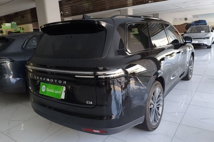 Used Leapmotor C16 2026 Extended-Range 280 LiDAR Zhizun Edition 6 Seats Rear Right 45 Deg