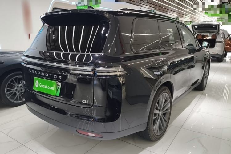 Used Leapmotor C16 2026 Extended-Range 280 LiDAR Zhizun Edition 6 Seats Rear Right 45 Deg