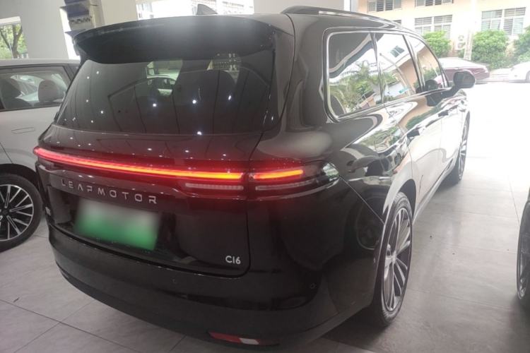 Used Leapmotor C16 2026 Extended-Range 280 LiDAR Zhizun Edition 6 Seats Rear Right 45 Deg