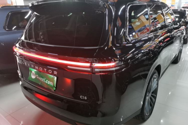 Used Leapmotor C16 2026 Extended-Range 280 LiDAR Zhizun Edition 6 Seats Rear Right 45 Deg
