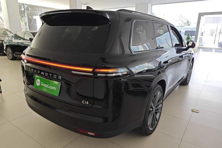 Used Leapmotor C16 2026 Extended-Range 280 LiDAR Zhizun Edition 6 Seats Rear Right 45 Deg