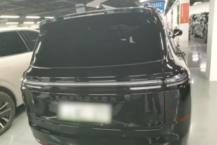 Used Leapmotor C16 2026 Extended-Range 280 LiDAR Zhizun Edition 6 Seats Rear