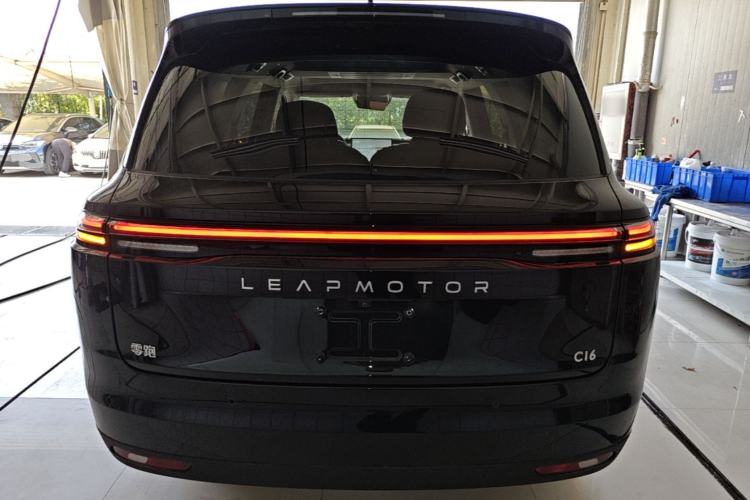 Used Leapmotor C16 2026 Extended-Range 280 LiDAR Zhizun Edition 6 Seats Rear