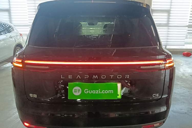 Used Leapmotor C16 2026 Extended-Range 280 LiDAR Zhizun Edition 6 Seats Rear