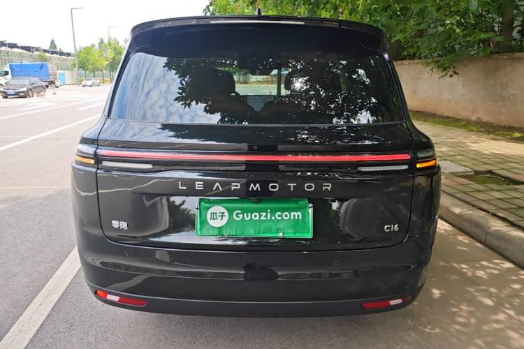 Used Leapmotor C16 2026 All-Electric 630 LiDAR Zhizun Edition 6 Seats Rear
