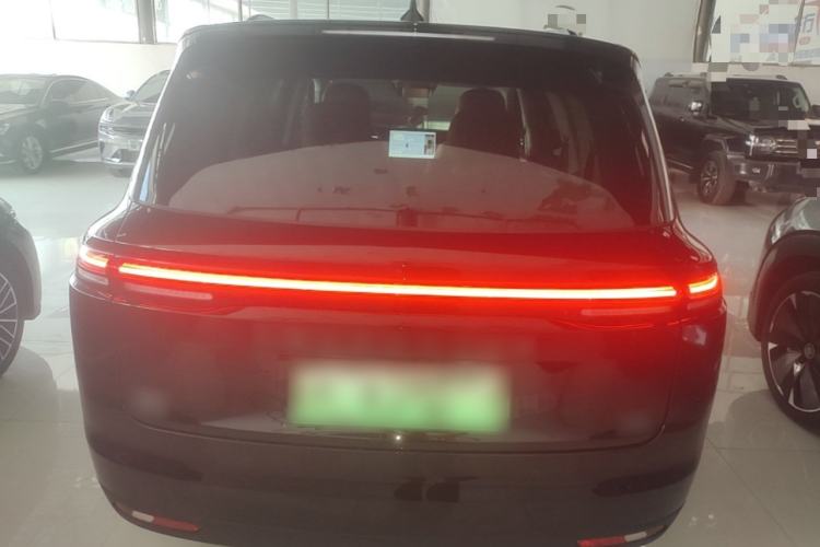 Used Leapmotor C16 2026 Extended-Range 280 LiDAR Zhizun Edition 6 Seats Rear