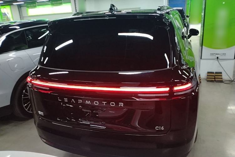 Used Leapmotor C16 2026 Range-Extended 200 Prestige 6-Seater Rear
