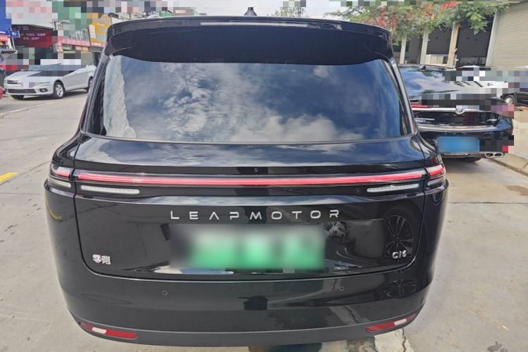 Used Leapmotor C16 2026 Extended-Range 280 LiDAR Zhizun Edition 6 Seats Rear