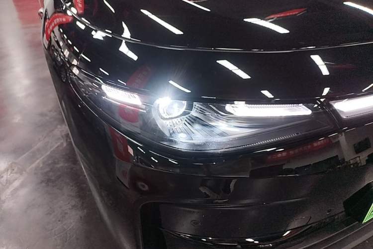 Used Leapmotor C16 2026 Extended-Range 280 LiDAR Zhizun Edition 6 Seats Right Front Headlight