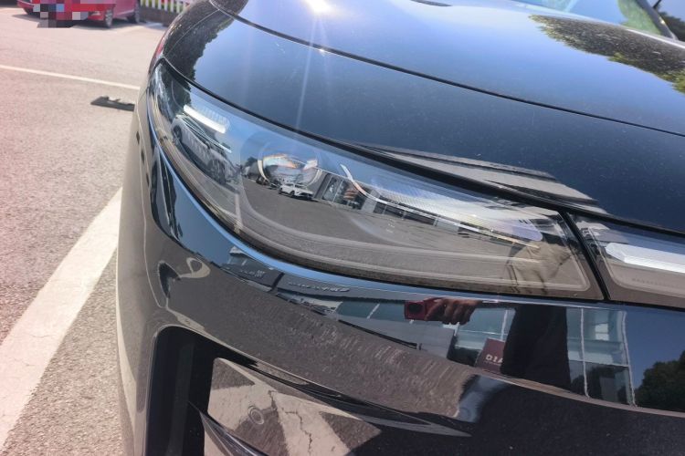 Used Leapmotor C16 2026 Extended-Range 280 LiDAR Zhizun Edition 6 Seats Right Front Headlight