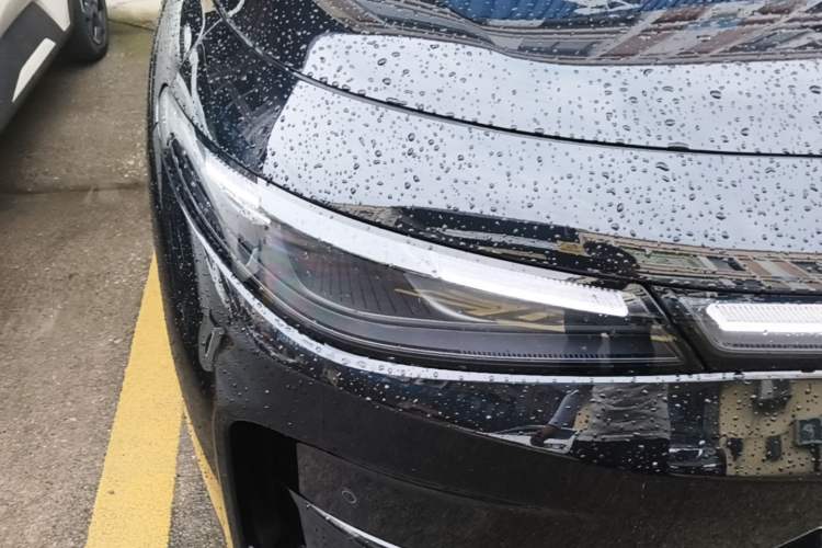 Used Leapmotor C16 2026 Extended-Range 280 LiDAR Zhizun Edition 6 Seats Right Front Headlight