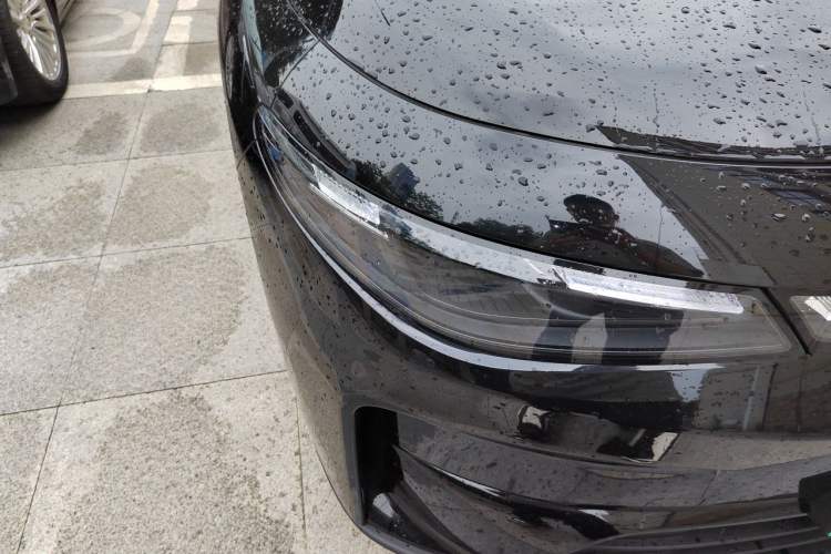 Used Leapmotor C16 2026 All-Electric 630 LiDAR Zhizun Edition 6 Seats Right Front Headlight